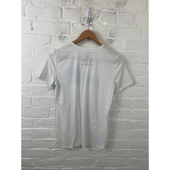Patagonia Women's Run Boston Crew Neck Pullover T-Shirt Short Sleeve White SZ M - Picture 2 of 4